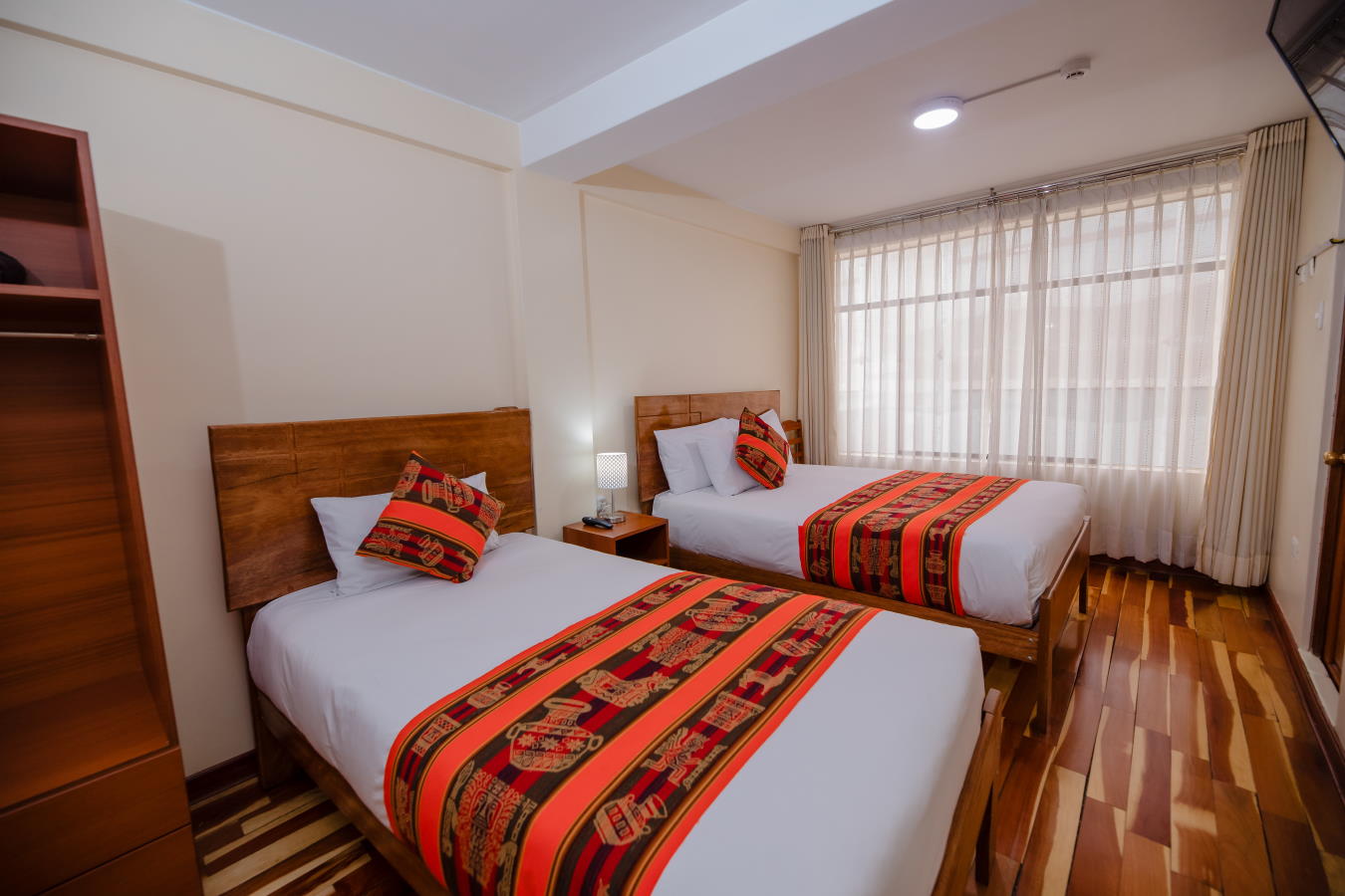 Habitación Familiar revisa aqui precios en Quechua Hostal Recoleta